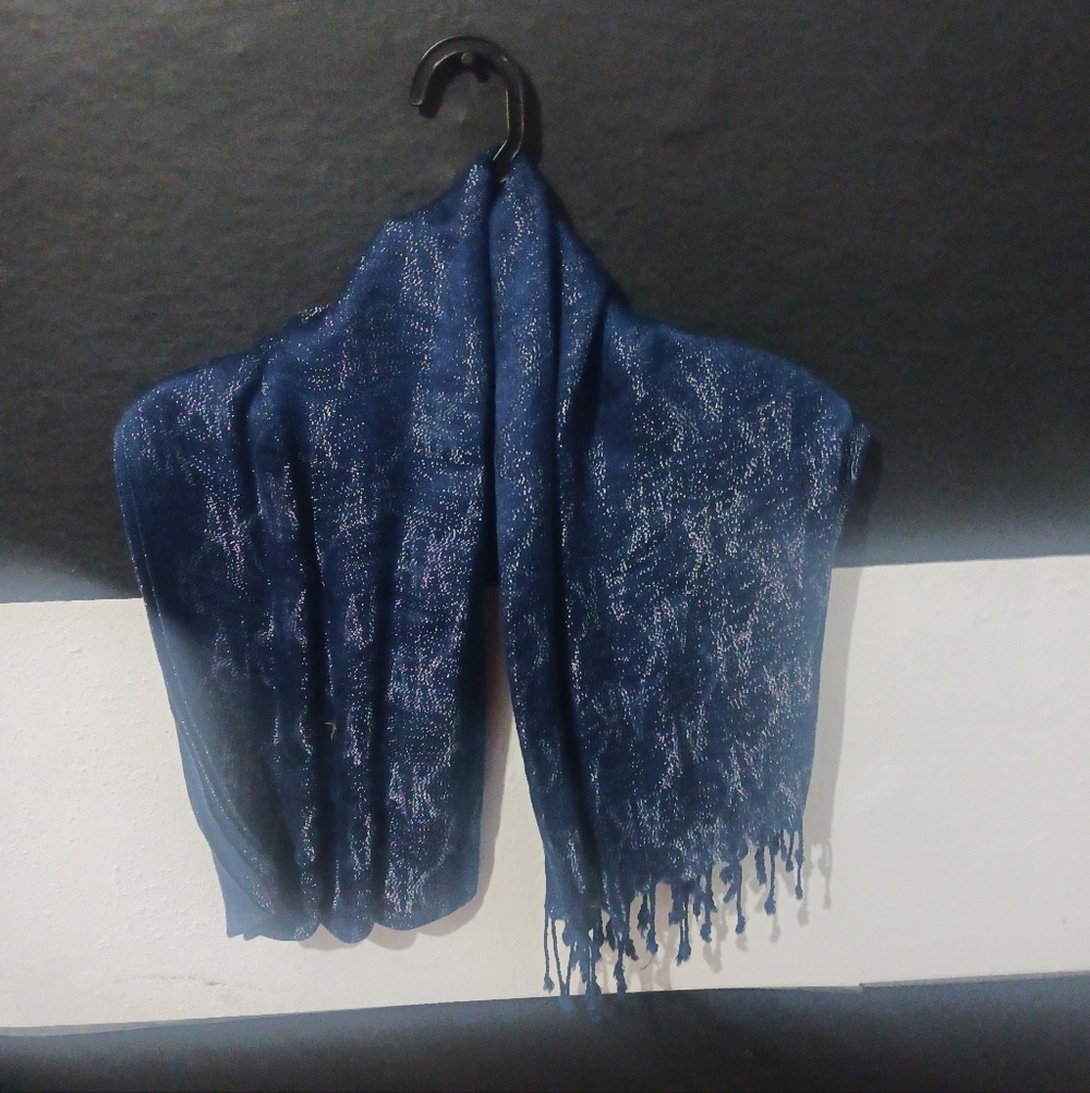 NEW Women Blue Printed Long Scarf - Picture 3 of 7